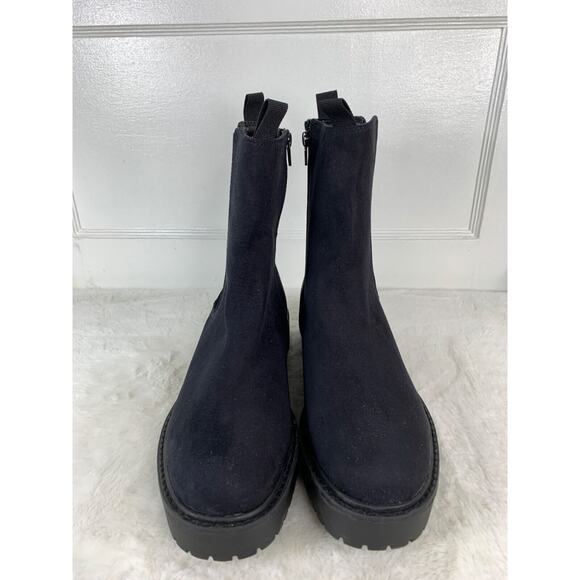 Time & Tru Womens Black Faux Suede chelsea Ankle Boots Size 10 With Side Zipper - Picture 2 of 9